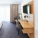 Hanauerlehen - Ruhige & Zentrale Top-lage - Mit Schwimmbad, Sauna, Parkplaetze & Cafe - Bayerischer Familienbetrieb 3*