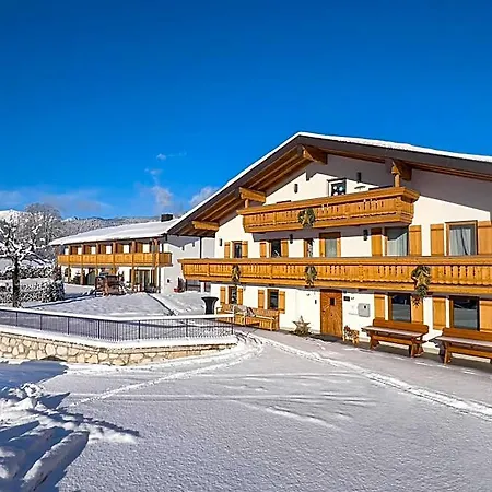 Hanauerlehen - Ruhige & Zentrale Top-lage - Mit Schwimmbad, Sauna, Parkplaetze & Cafe - Bayerischer Familienbetrieb ホテル 3*