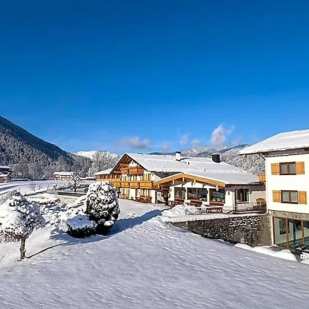 Hanauerlehen - Ruhige & Zentrale Top-lage - Mit Schwimmbad, Sauna, Parkplaetze & Cafe - Bayerischer Familienbetrieb 3* Schönau am Königssee