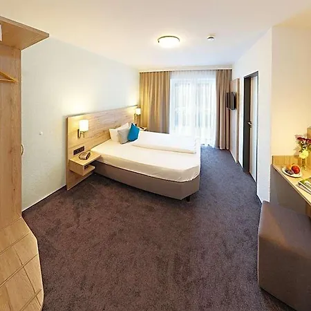 Hanauerlehen - Ruhige & Zentrale Top-lage - Mit Schwimmbad, Sauna, Parkplaetze & Cafe - Bayerischer Familienbetrieb 3* Schönau am Königssee